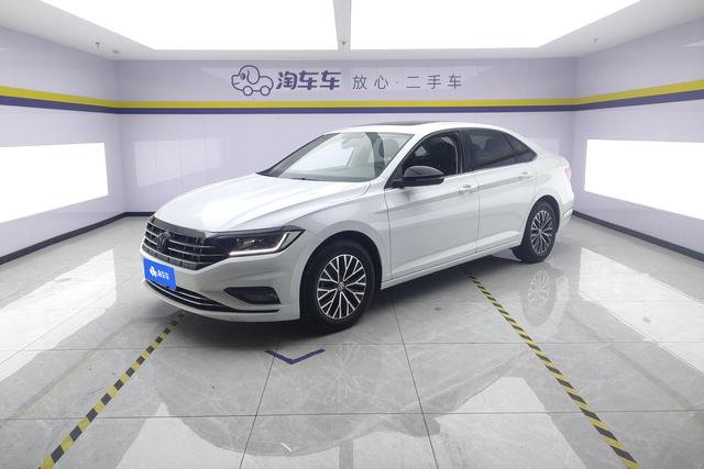 Volkswagen Jetta 2019 — фото 1