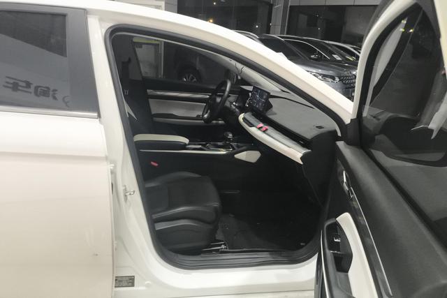 Geely "Emgrand L" 2022 — фото 16