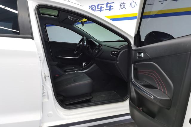 CHERY Tiggo 3x 2021 — фото 16