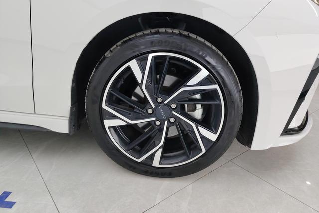 Lynk 03 id 3804729 из Китая 10