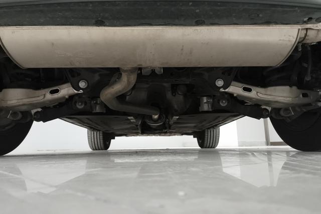 Jaguar E-PACE 2024 Белый из Китая, фото 3