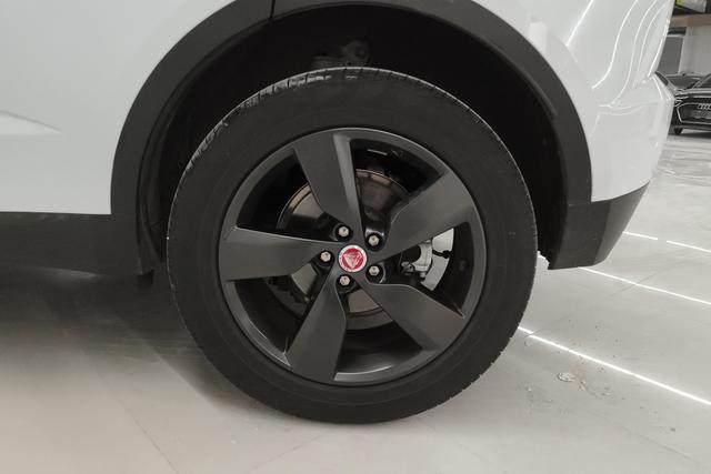 Jaguar E-PACE 2024 Белый из Китая, фото 5