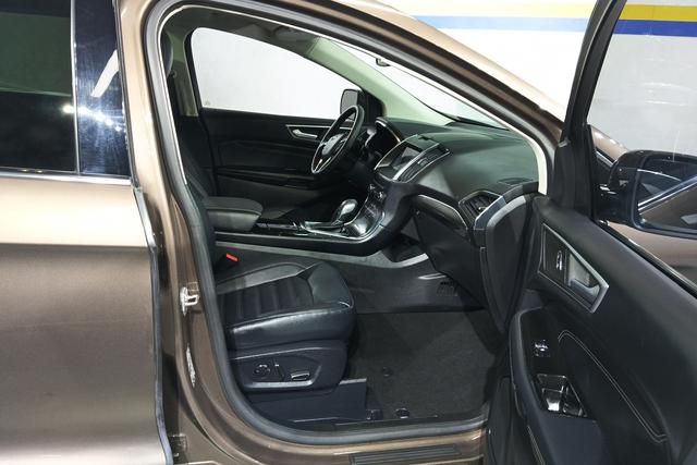 Ford Edge 2018 Eco Boost 245 2 WD 7 VI — фото 10