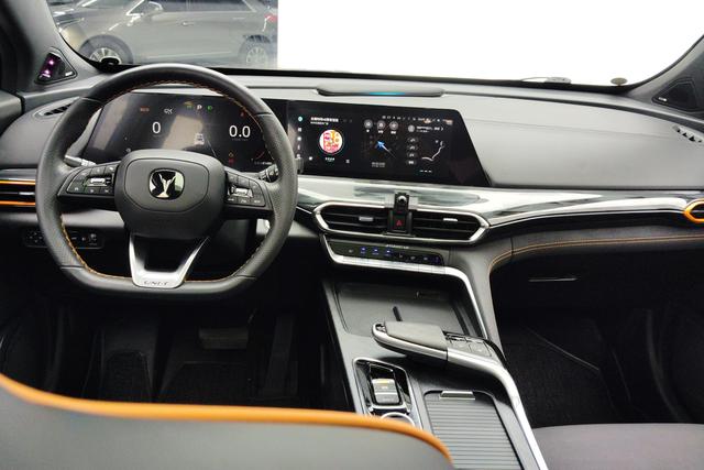 Chang'an UNI-T id 3810297 из Китая 11