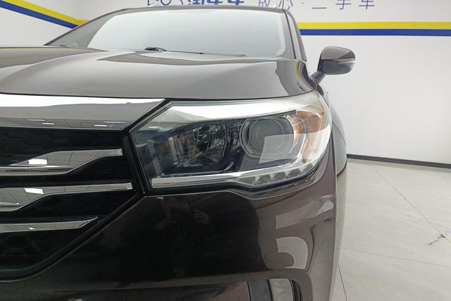 Gac Trumpchi Trumpchi GS4 2015 — фото 4