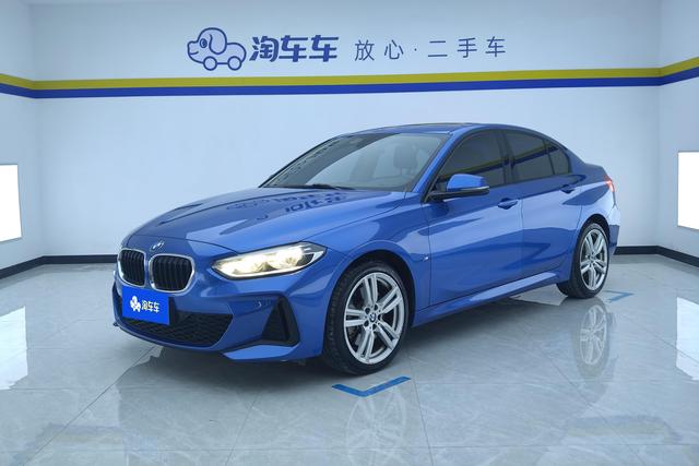 BMW 1 Series 2019 — фото 1