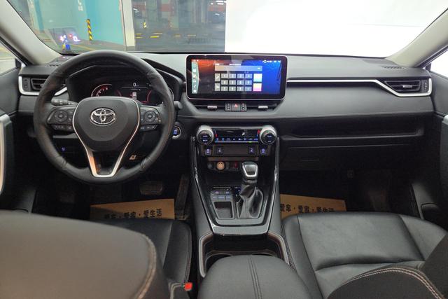 Toyota RAV4 2021 2.0 L CVT 2 WD Plus — фото 12