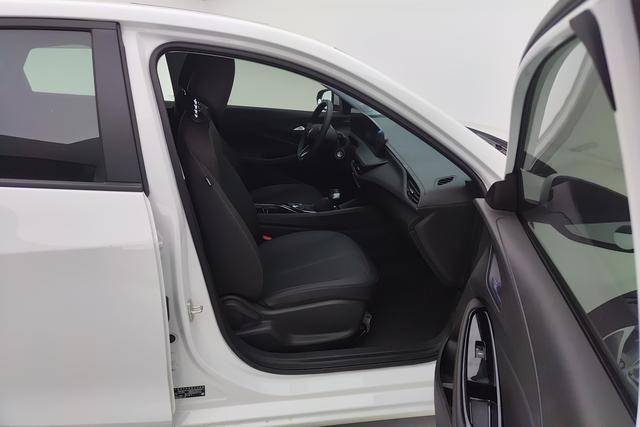 Buick Verano 2023 Pro 533 T — фото 16
