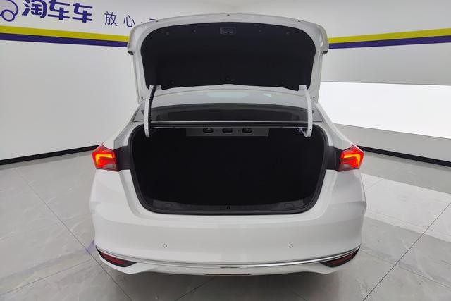 Buick Verano 2023 Pro 533 T — фото 17
