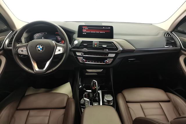 BMW X3 2021 Белый из Китая, фото 4