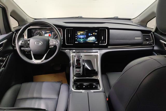 Gac Trumpchi Trumpchi M8 2021 — фото 11