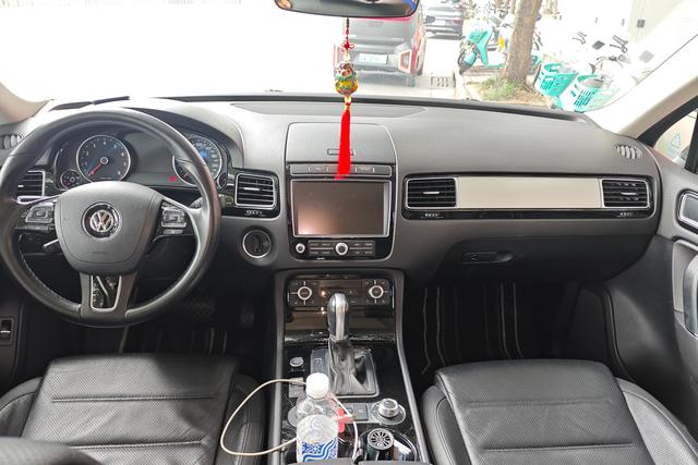 Volkswagen Touareg id 3782236 из Китая 10