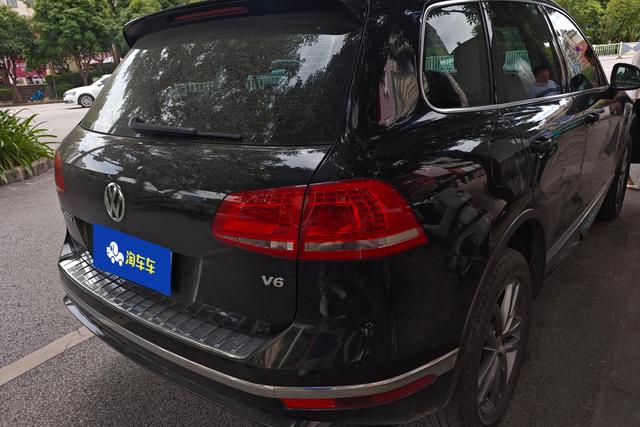 Volkswagen Touareg id 3782236 из Китая 16