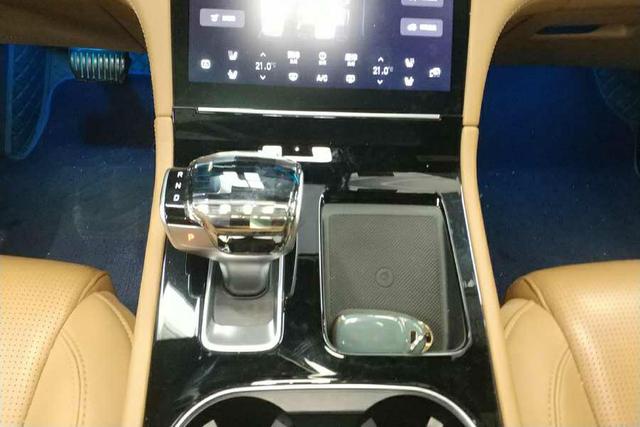 Ideal car Ideal ONE id 3810627 из Китая 13