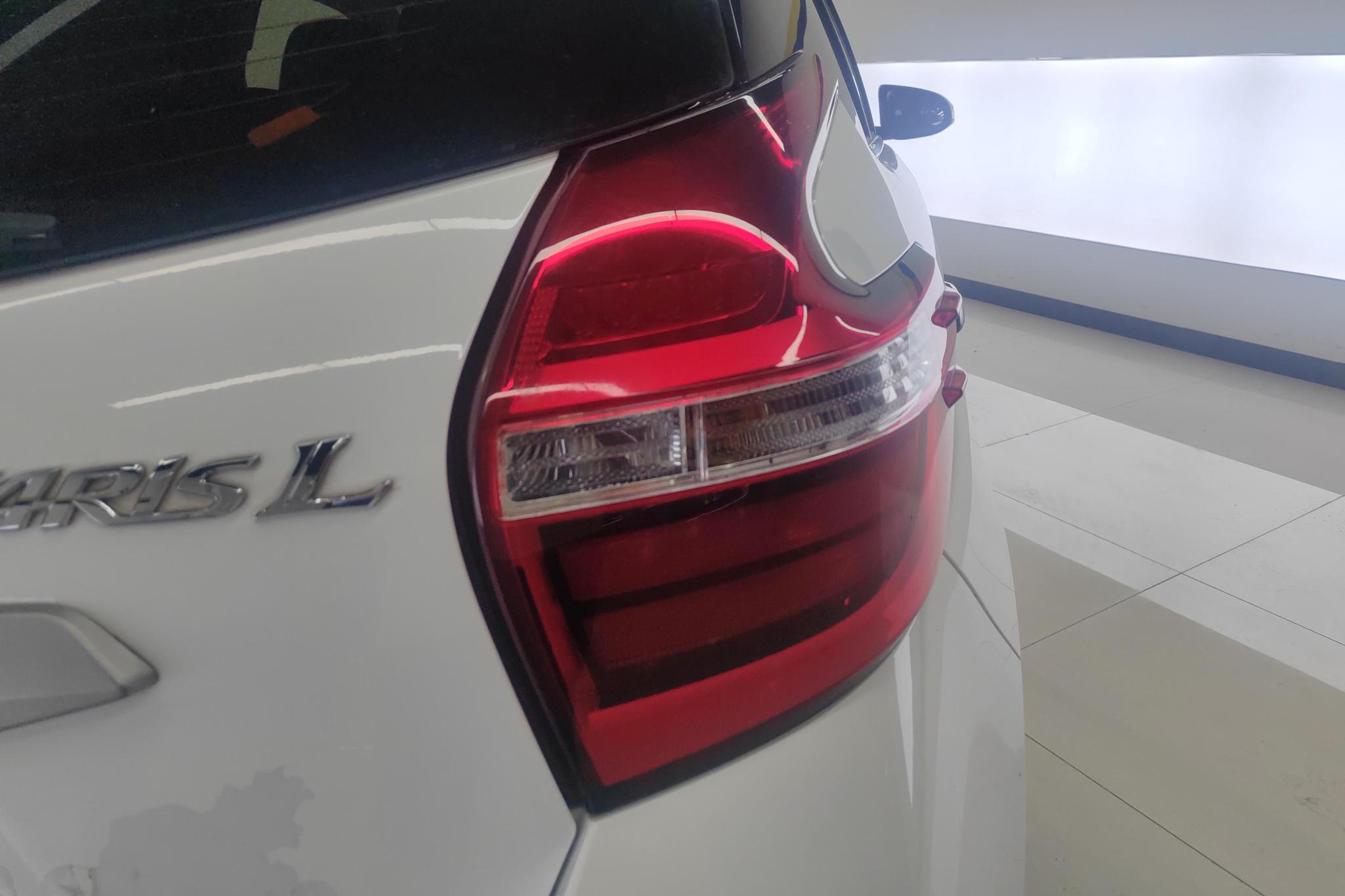 Toyota Yaris L Zhixuan YARIS L 2019 1.5E CVT VI