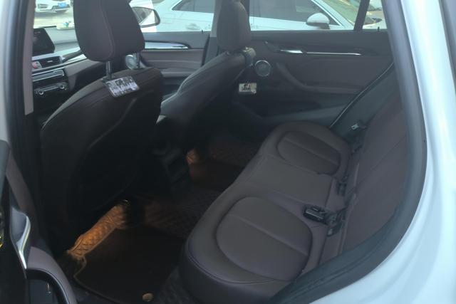 BMW X1 2021 s Drive 20 Li — фото 16