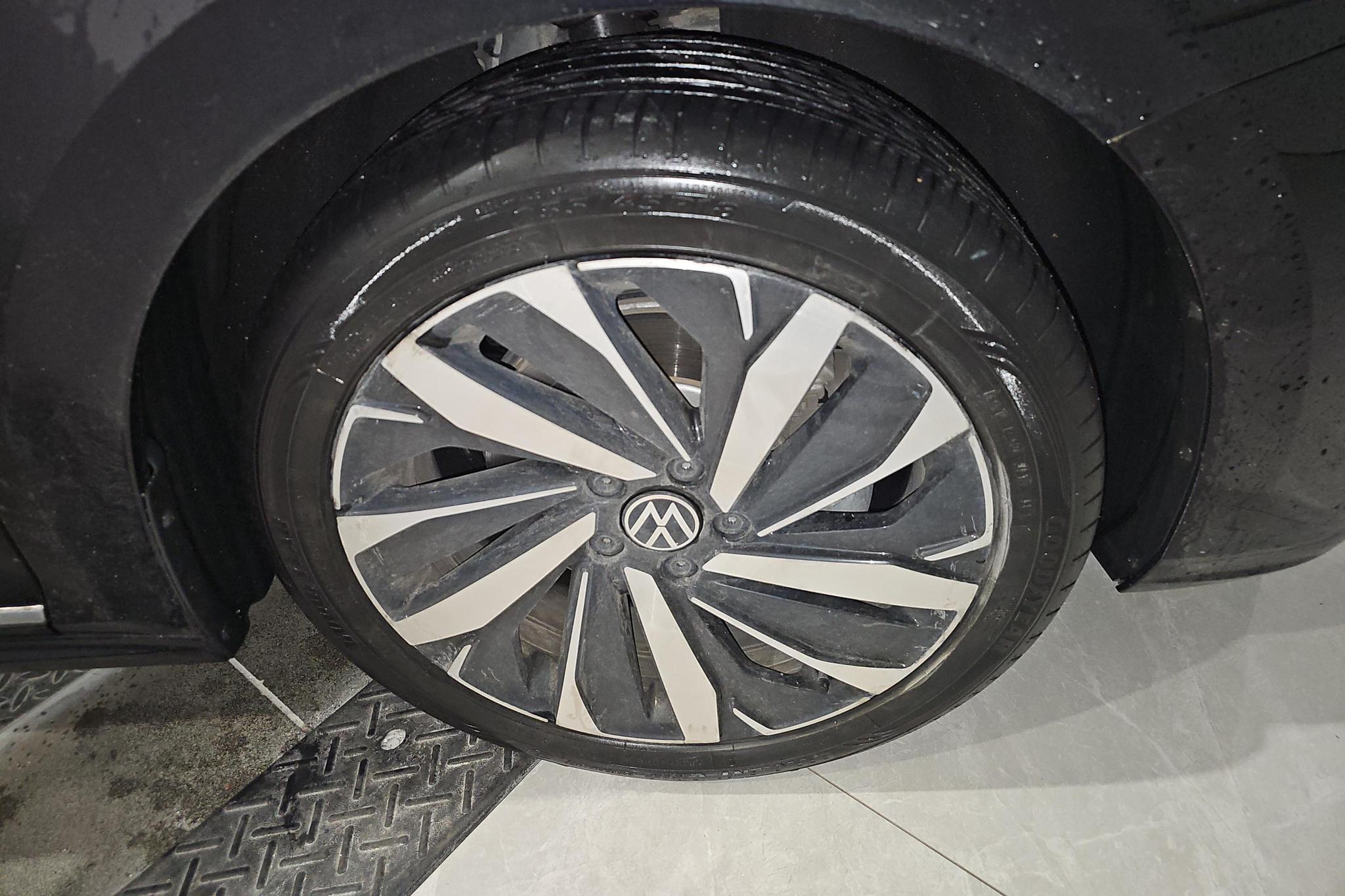 Volkswagen Passat 2022 330TSI Elite