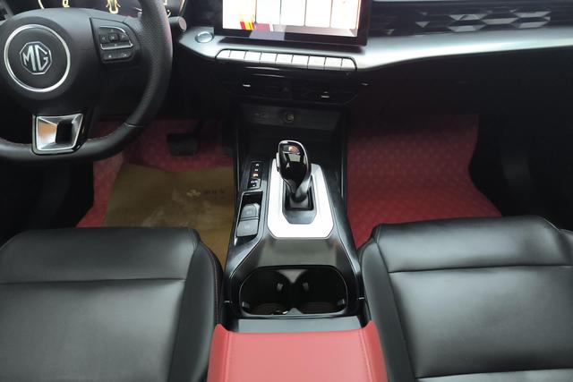 MG MG5 id 3810376 из Китая 13