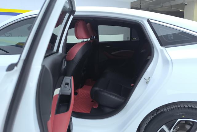 MG MG5 id 3810376 из Китая 16