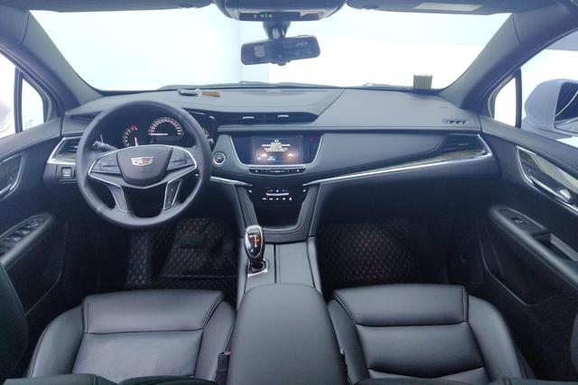 Cadillac XT5 id 3810379 из Китая 7