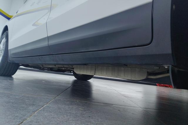 Cadillac XT5 id 3810379 из Китая 8