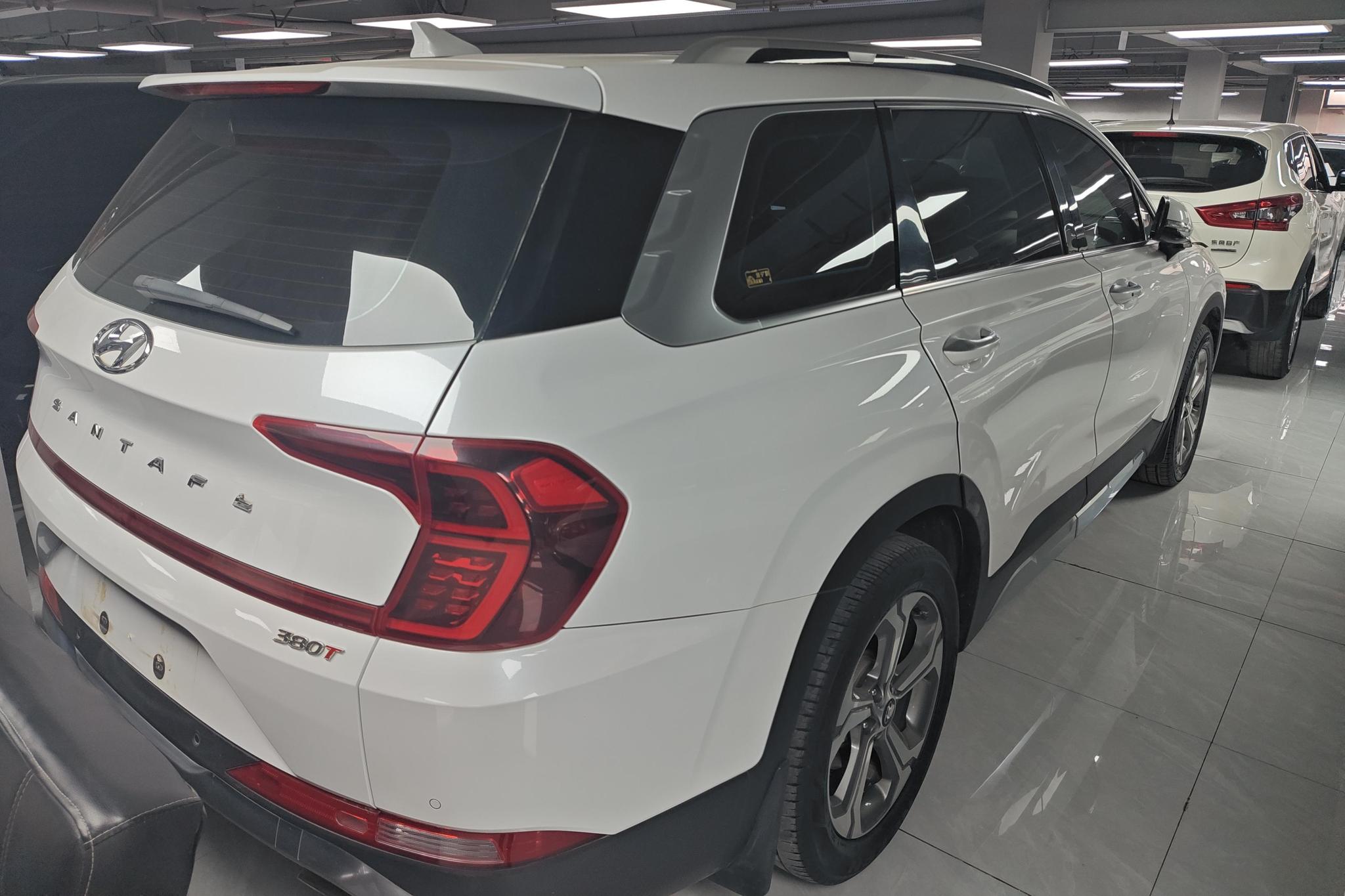 Hyundai Santa Fe 2019 380 TGDi DLX AT VI