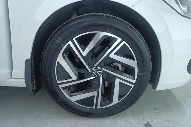 Volkswagen Sagitar 2023 Белый из Китая