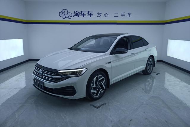 Volkswagen Jetta 2023 — фото 1