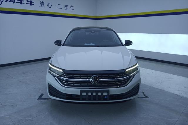 Volkswagen Jetta 2023 — фото 2