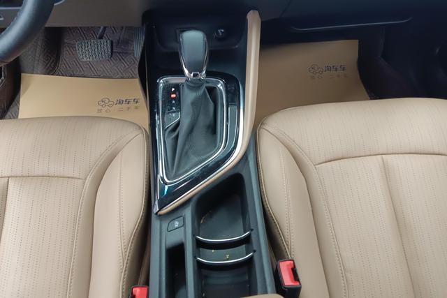 Buick GL6 id 3775221 из Китая 8