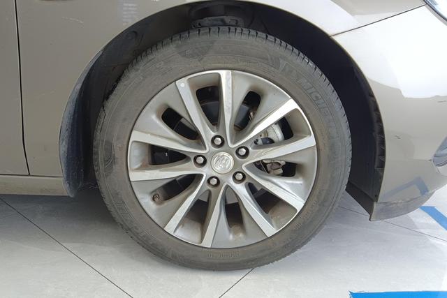 Buick GL6 id 3775221 из Китая 11