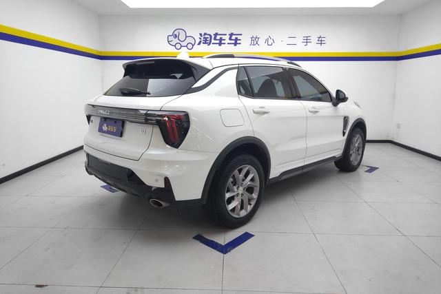 2024 Lynk & Co 01 thumbnail 3