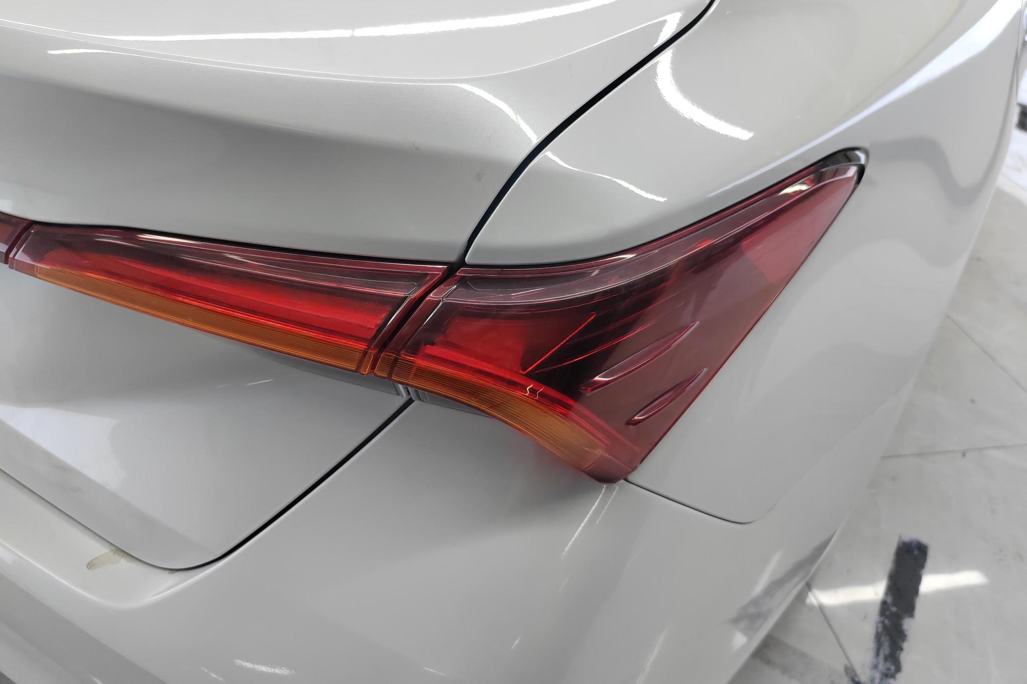 Toyota Avalon 2019 2.0L VI