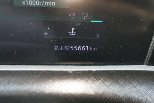 Changan UNI-T 2022 1.5 T Premium — фото 12