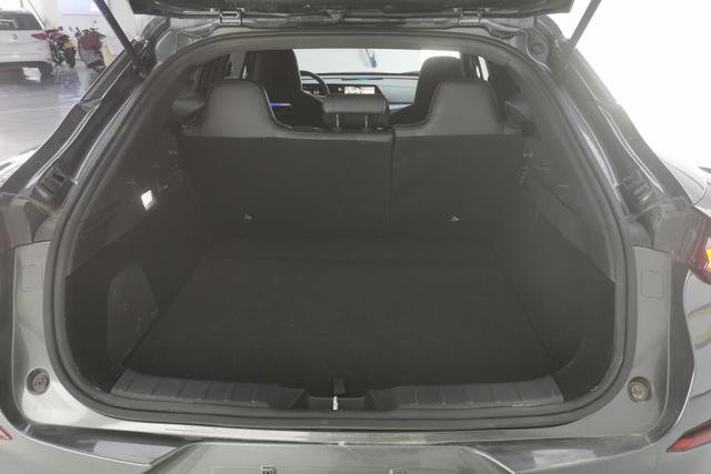 Changan UNI-T 2022 1.5 T Premium — фото 16