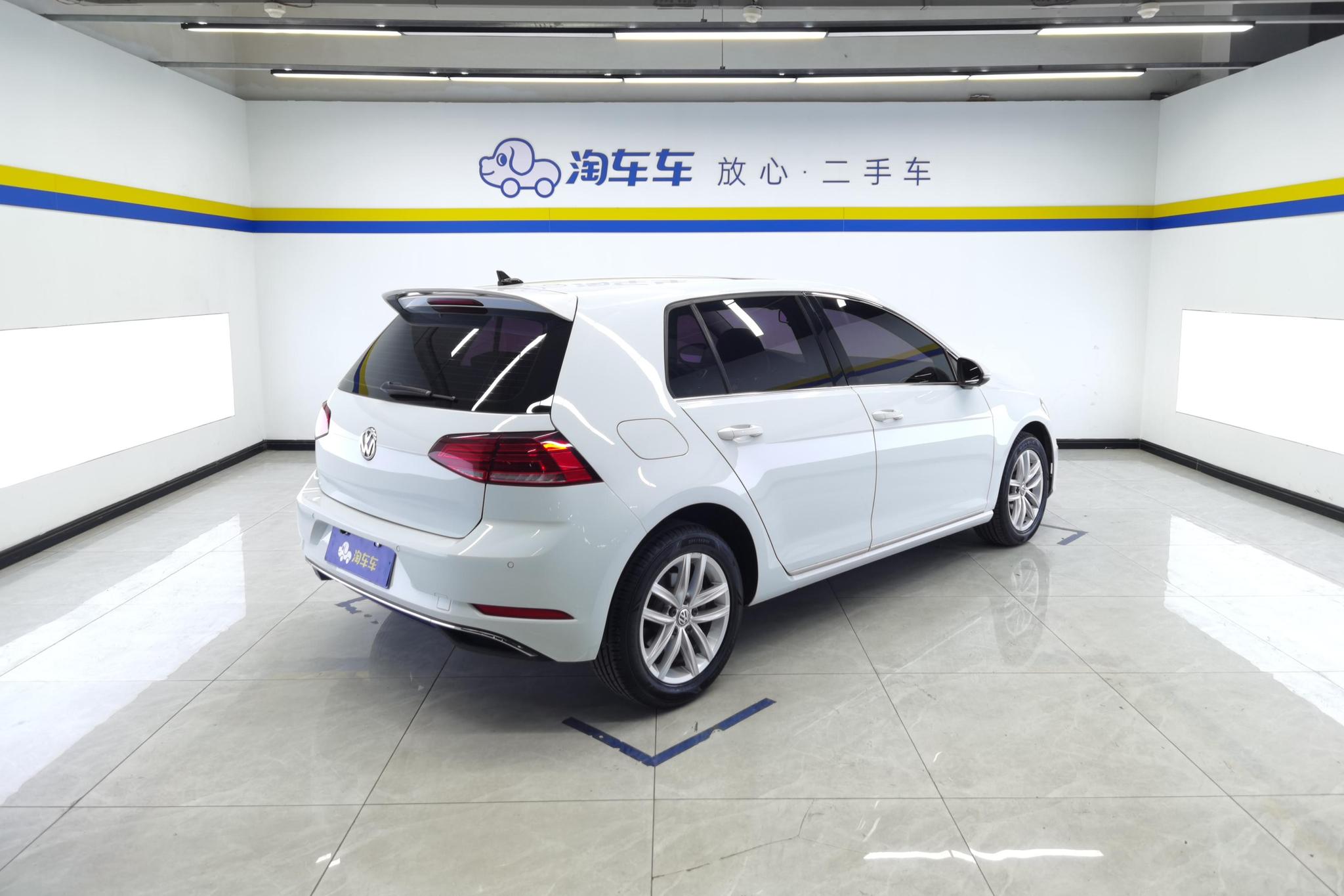 Volkswagen Golf 2018 230TSI AT Comfort