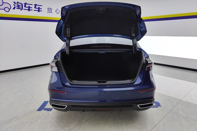 Chery 5 PLUS 2021 1.5 T CVT PLUS — фото 16