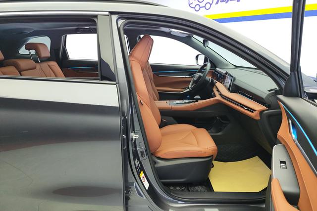 CHANGAN CS75 PLUS 2024 — фото 15