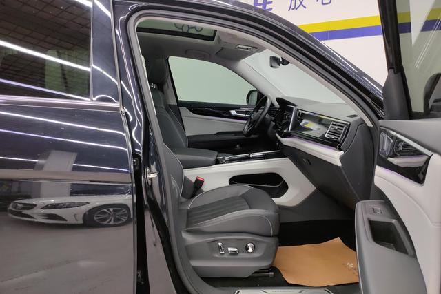 Volkswagen Teramont 2021 380 TSI 4 WD — фото 8