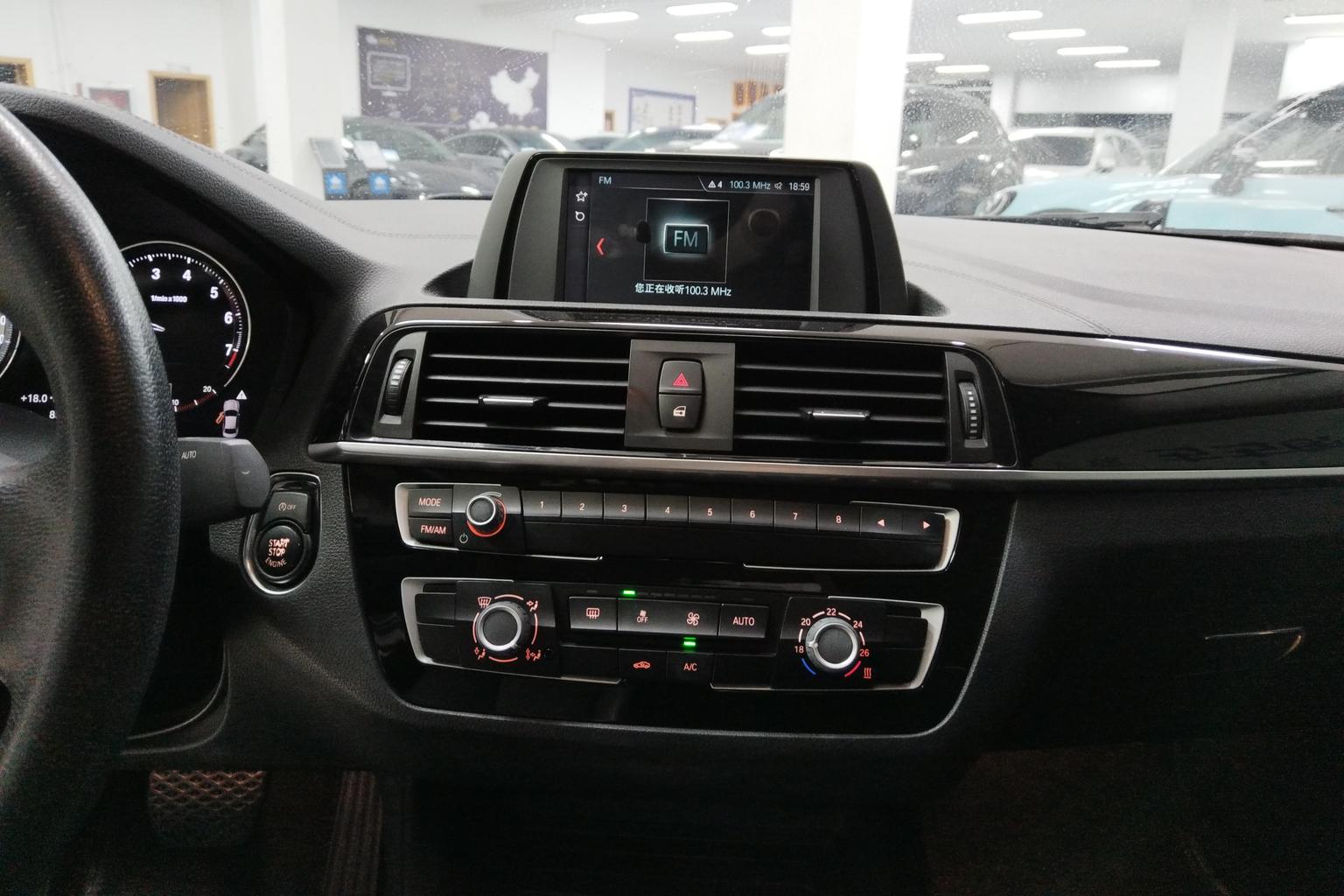 BMW 2 Series 2018 220i yun dong she ji tao zhuang