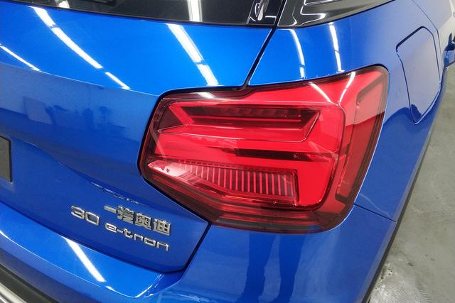 Audi Q2L e-tron 2021 Синий из Китая, фото 3