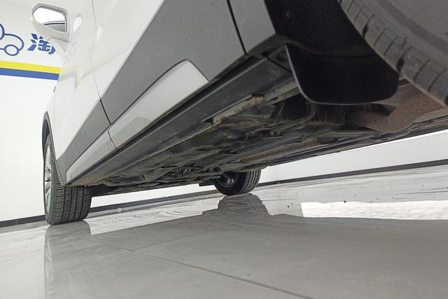 Cadillac XT4 2021 Белый из Китая, фото 3