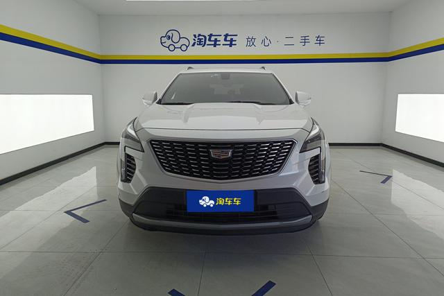Cadillac XT4 2021 — фото 2