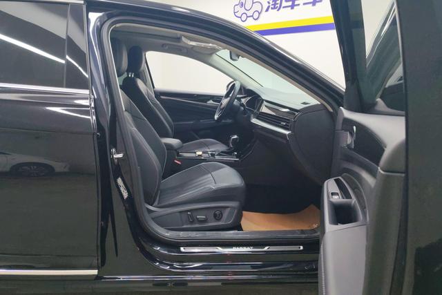 Volkswagen Passat id 3824676 из Китая 13