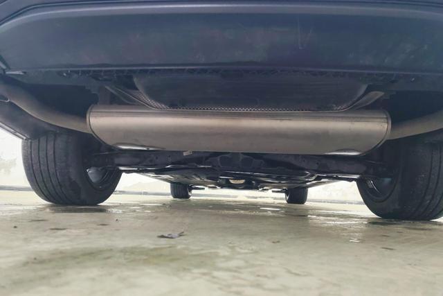 Volkswagen Passat id 3824676 из Китая 14