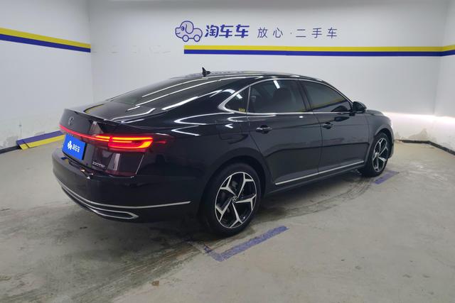 Volkswagen Passat id 3824676 из Китая 16