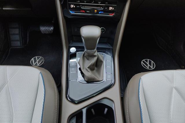Volkswagen Tiguan L 2023 — фото 14