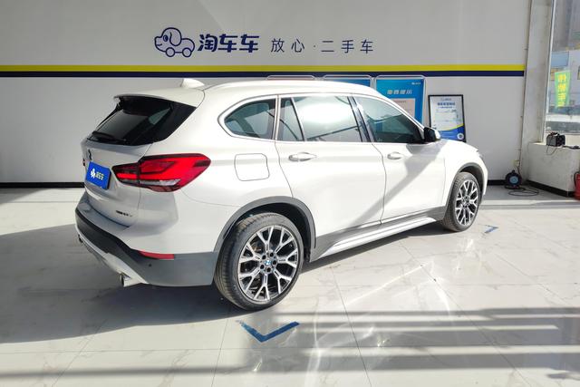BMW X1 2020 — фото 3
