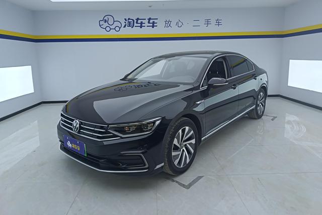 Volkswagen Magotan GTE Plug-in Hybrid 2022 — фото 1