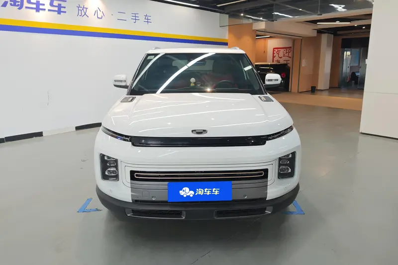 Geely ICON 1.5 TD DCT i 9 BSG — фото 2